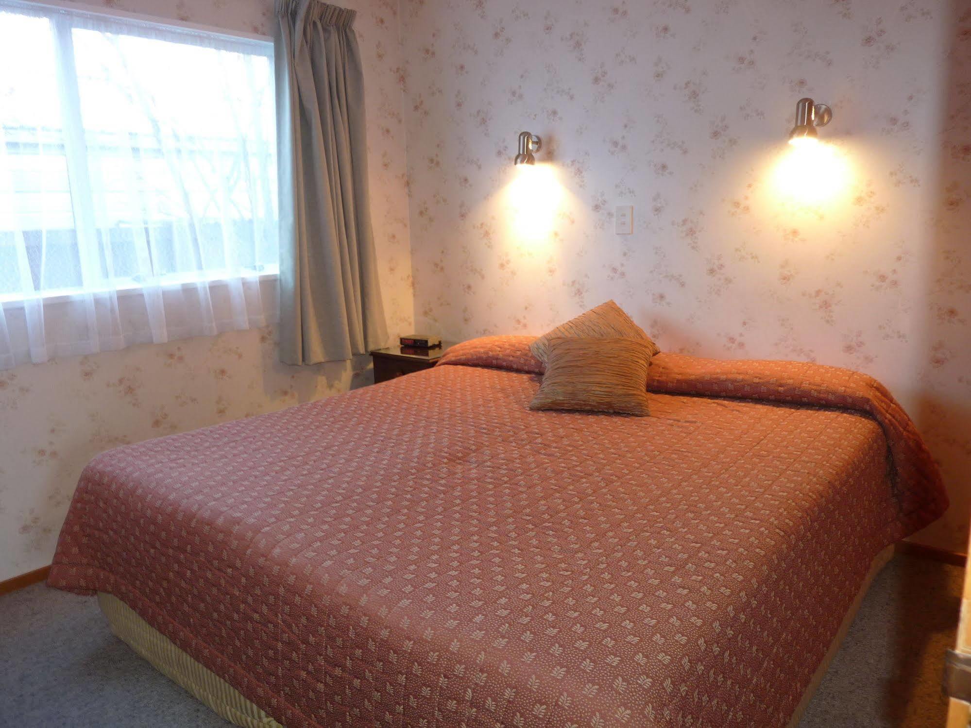 Arrowtown Viking Lodge Motel Экстерьер фото
