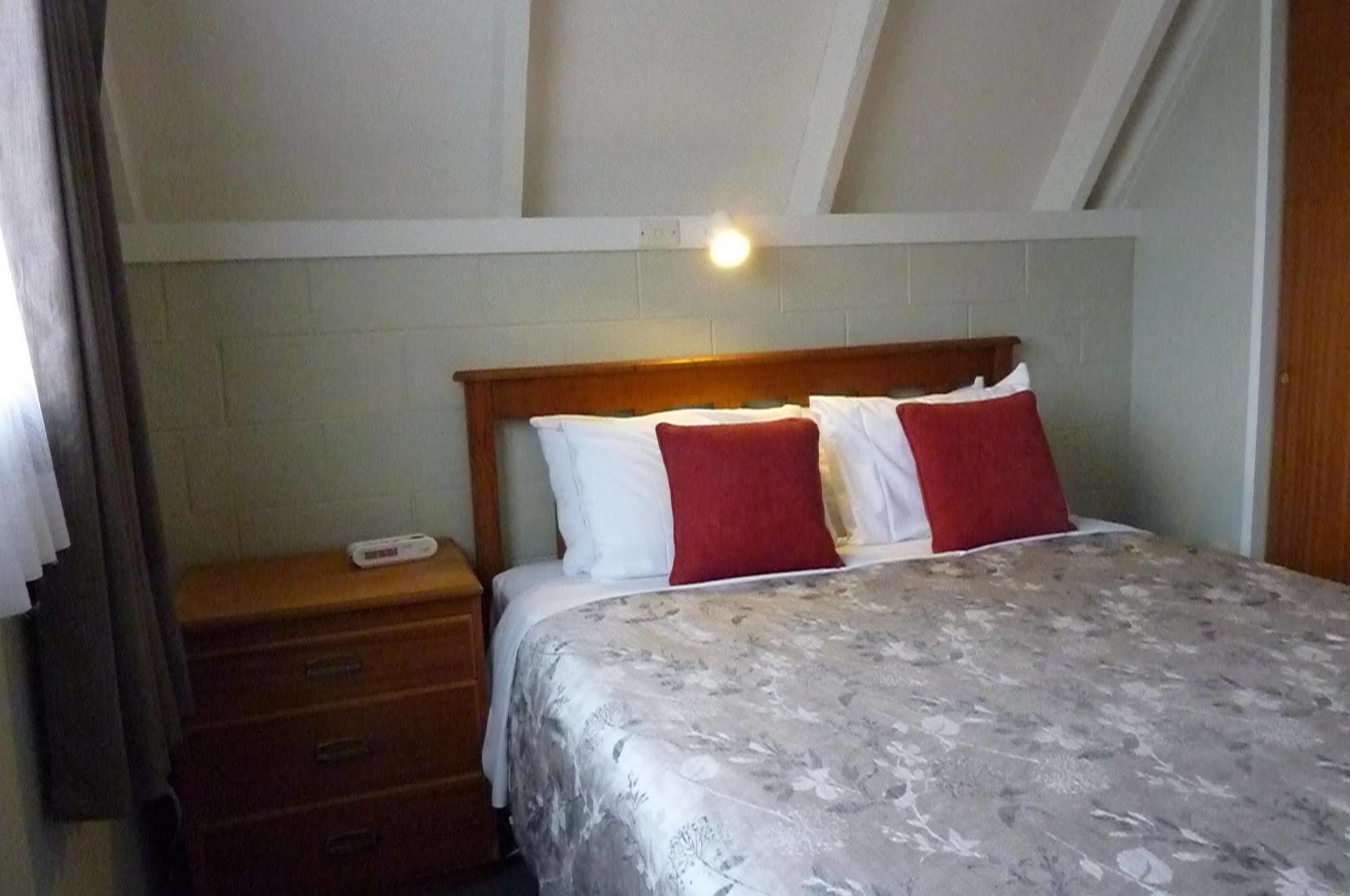 Arrowtown Viking Lodge Motel Экстерьер фото
